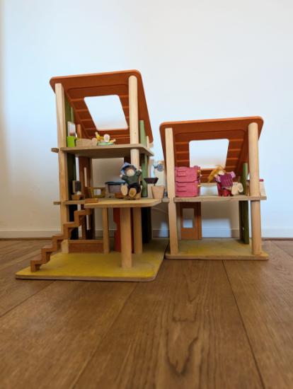 dollhouse.jpeg