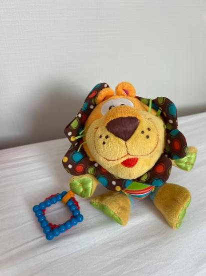 Playgro leeuw 1 .jpeg