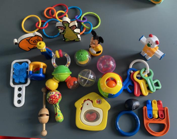 baby speelgoed voor uren speelplezier