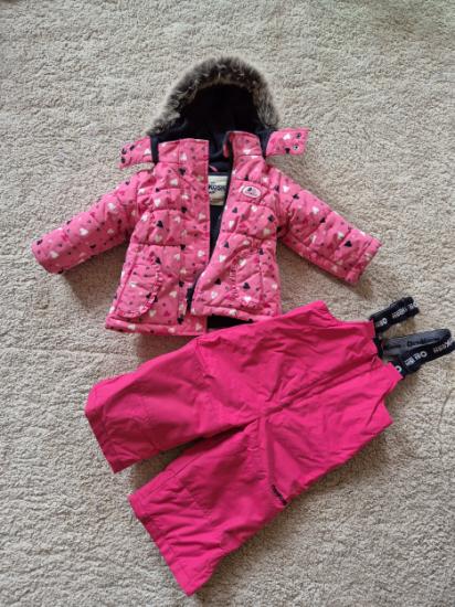 Roze skipak maat 86 oshkosh