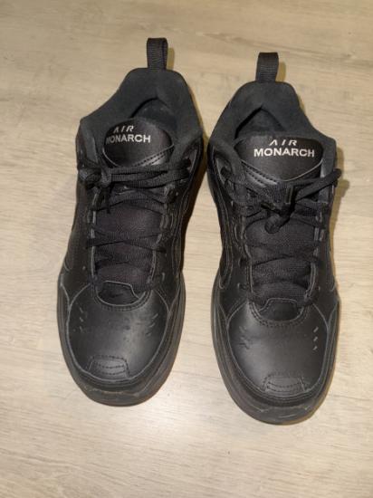 Zwarte nike sneakers