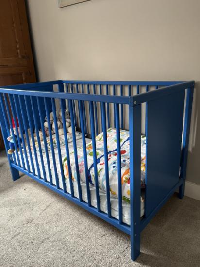 Ledikant kobalt blauw met matras IKEA