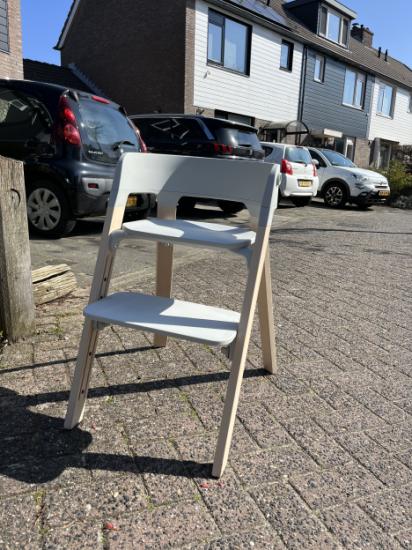 Complete stokke steps kinderstoel met baby bouncer