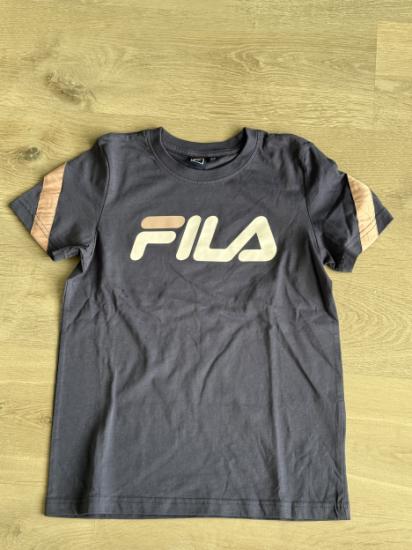 T-shirts en korte jeansbroeken