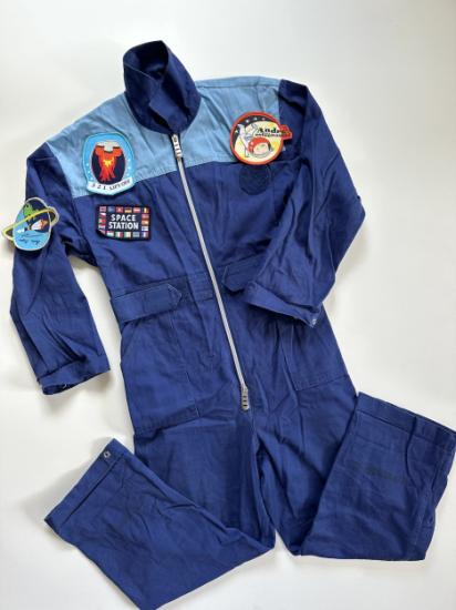 Astronauten pak (Andre Kuipers) 7/8 jaar