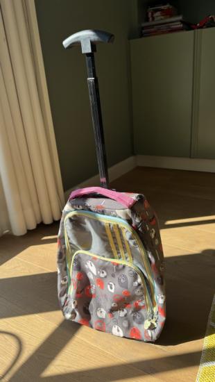 Adidas trolley voor op reis