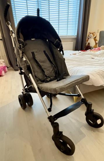 Inklapbare Prénatal buggy met voetenzak