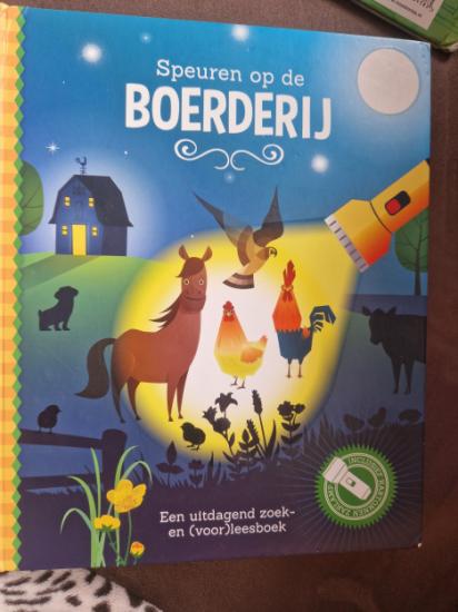 INTERACTIEVE KINDERBOEK SPEUREN OP DE BOERDERIJ