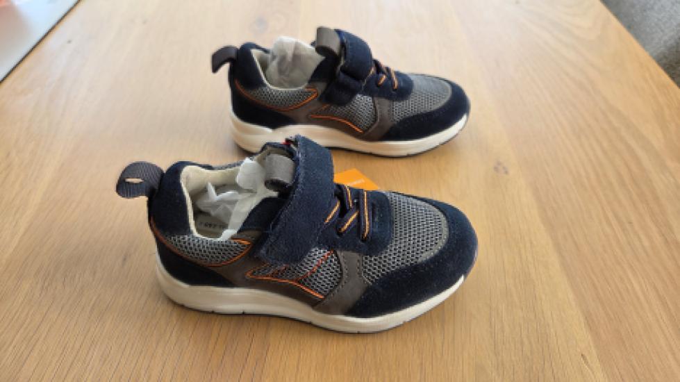 Kinderschoenen maat 24 echt leer