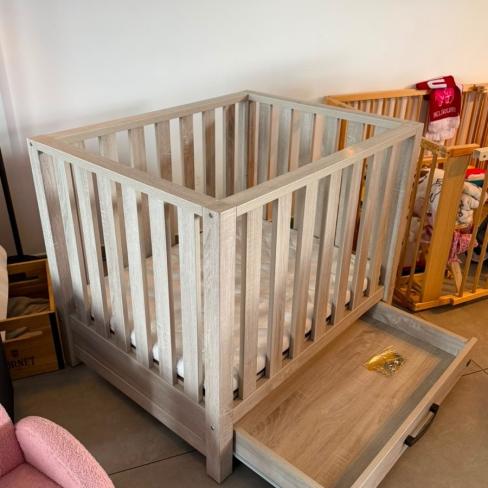 Babybox Luna met lade + Boxmatras