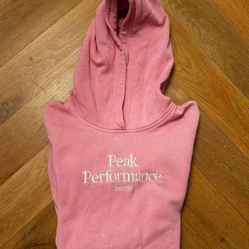 Roze Peak Performance trui maat 170