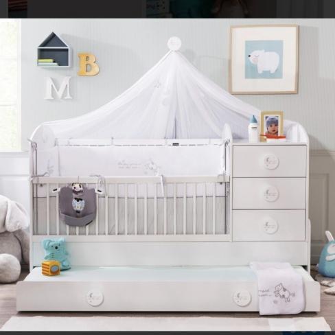 een complete, hoogwaardige kinderkamer.