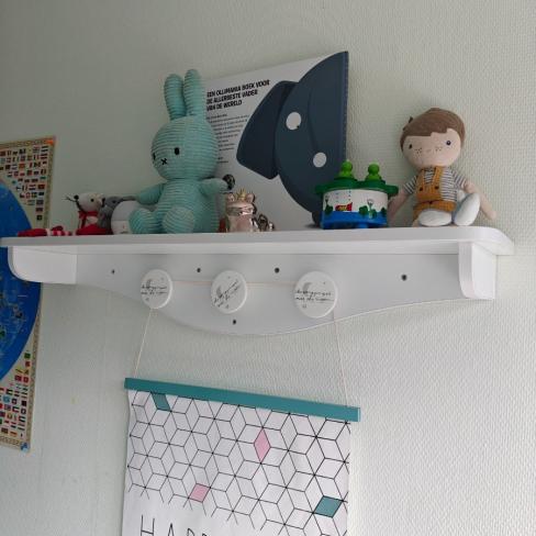 een complete, hoogwaardige kinderkamer.