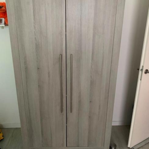 Commode en kledingkast