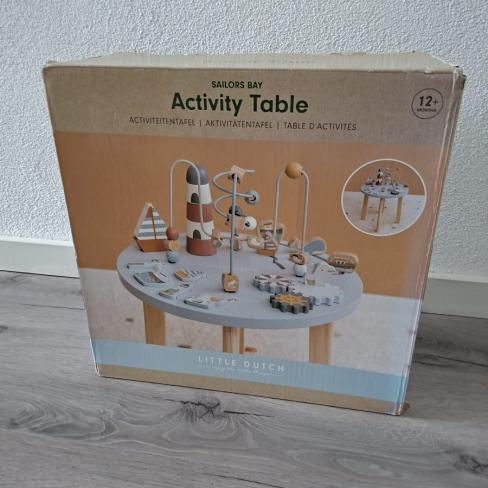 Little Dutch Sailors Bay Activity Table / Activite
