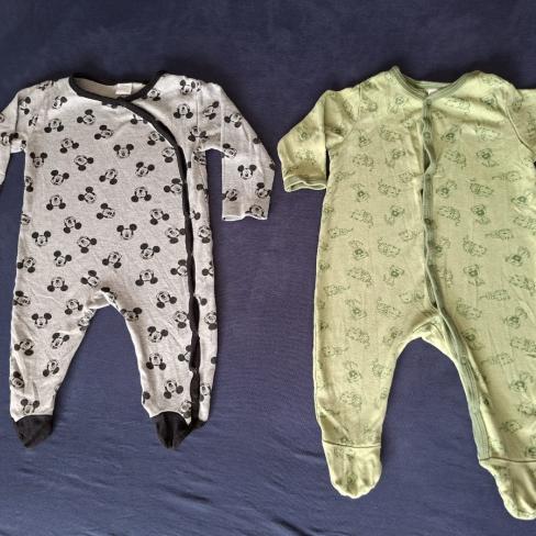 Babykleding pakket maat 74/80 – 50 stuks
