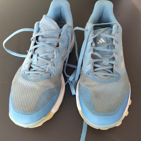 Hockeyschoenen Adidas maat 37 1/3