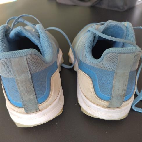 Hockeyschoenen Adidas maat 37 1/3