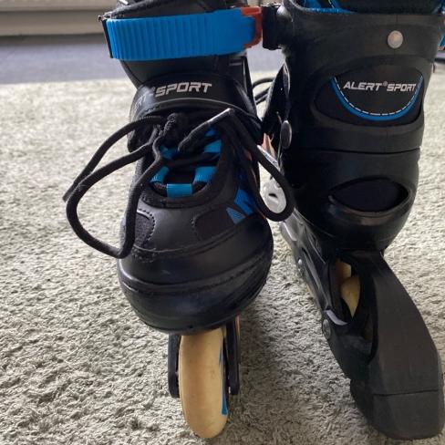 Skeelers van ALERT-SPORT