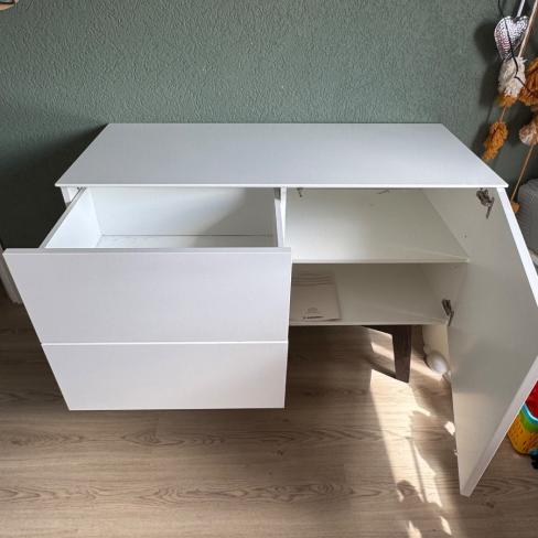 Babykamer Kidsmill sixties wit hooglans en bruin