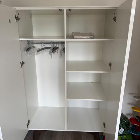 Babykamer Kidsmill sixties wit hooglans en bruin