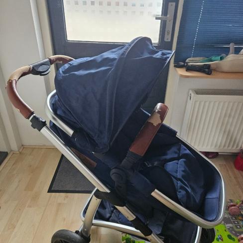 Combikinderwagen met maxicosi