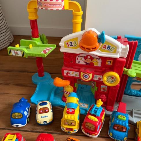 VTech Toet Toet Brandweerkazerne en Garage