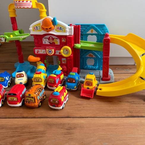 VTech Toet Toet Brandweerkazerne en Garage