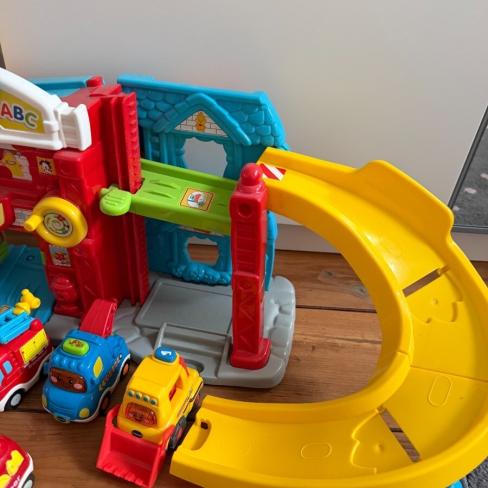 VTech Toet Toet Brandweerkazerne en Garage