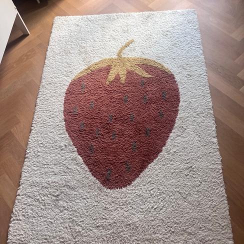 Kleed Ferm Living Aardbei