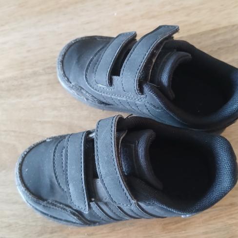 Adidas schoentjes