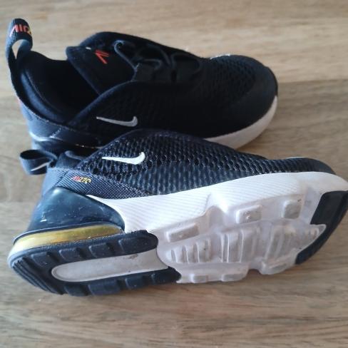 Hele nette nike air 270 schoenen jongens.