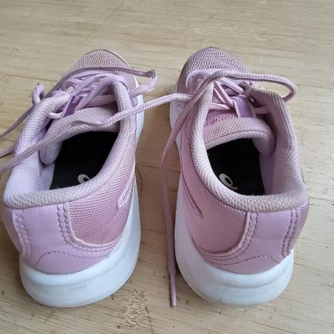 Hardloopschoenen Asics maat 34,5