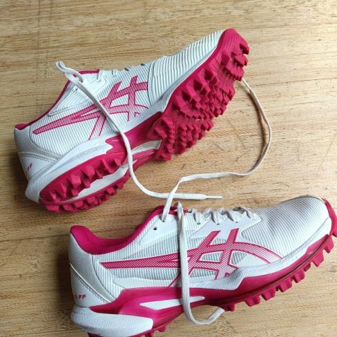 Hockeyschoenen veld maat 39