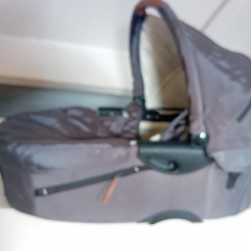 Musty evo kinderwagen