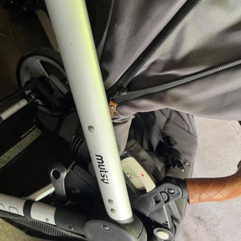 Musty evo kinderwagen