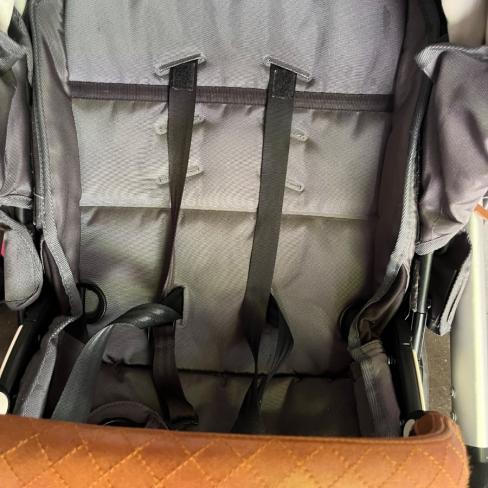 Musty evo kinderwagen