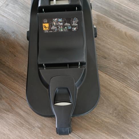 Maxi-Cosi CabrioFix i-Size autostoeltje + base Ant