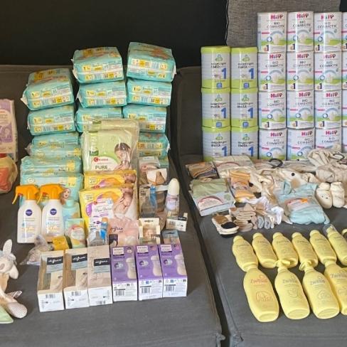 Heel veel nieuwe babyspullen te koop!
