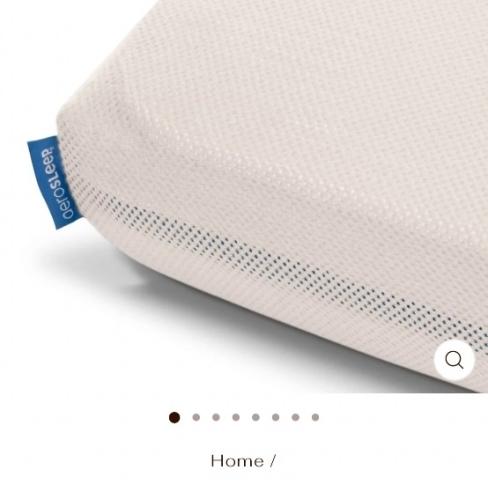 Zwart meegroei ledikant/co-sleeper met Aerosleep