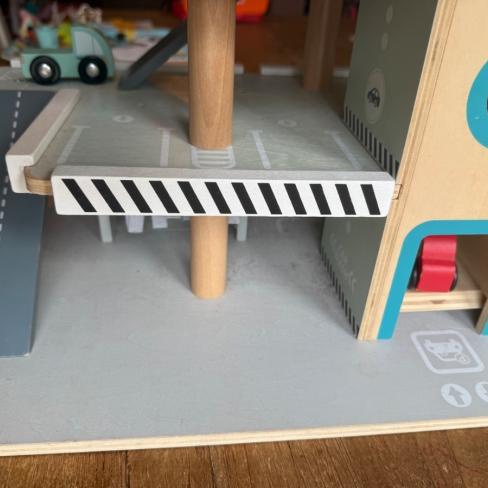 HEMA houten garage