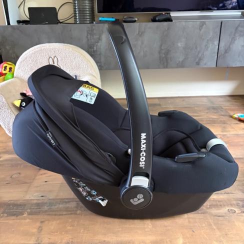 Maxi-Cosi Cabriofix i-Size autostoel met Isofix ba