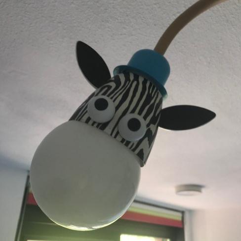 Plafondlamp met dieren voor kinderkamer