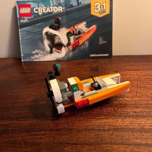 Lego Creator 3 in 1 set 31071 drone/speedb/vlie