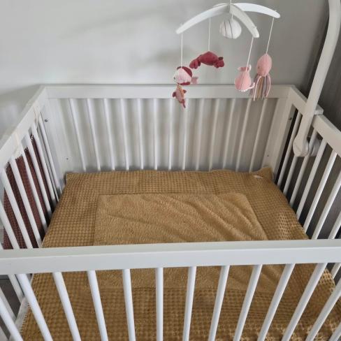 Muziekmobiel roze van Little Dutch