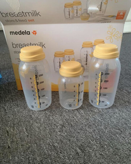 Moedermelkbewaar flesjes