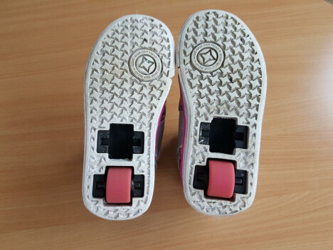 Heelys 4.jpg