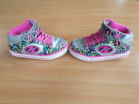 Heelys 3.jpg