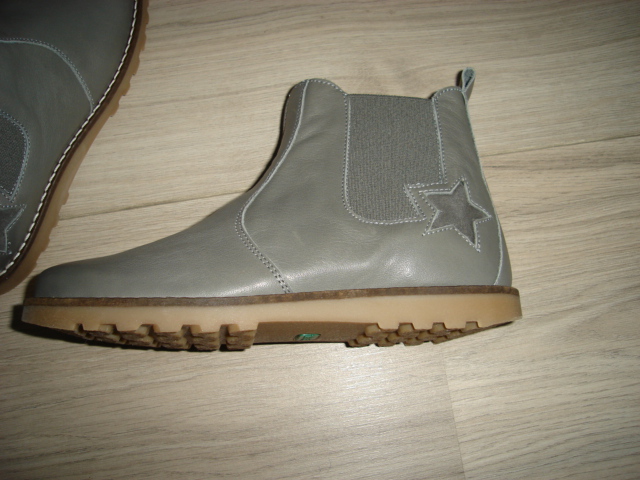 schoen 2.JPG