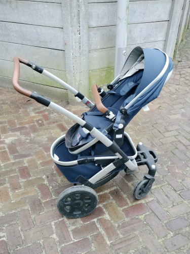 5 vervolg kinderwagen 1.jpg